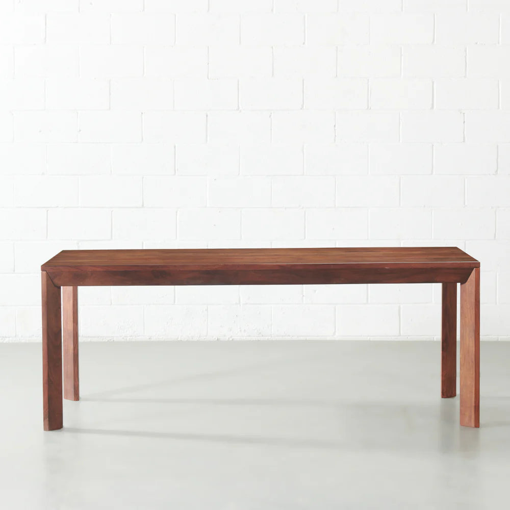 Six-eight-seater dining table made of solid acacia wood