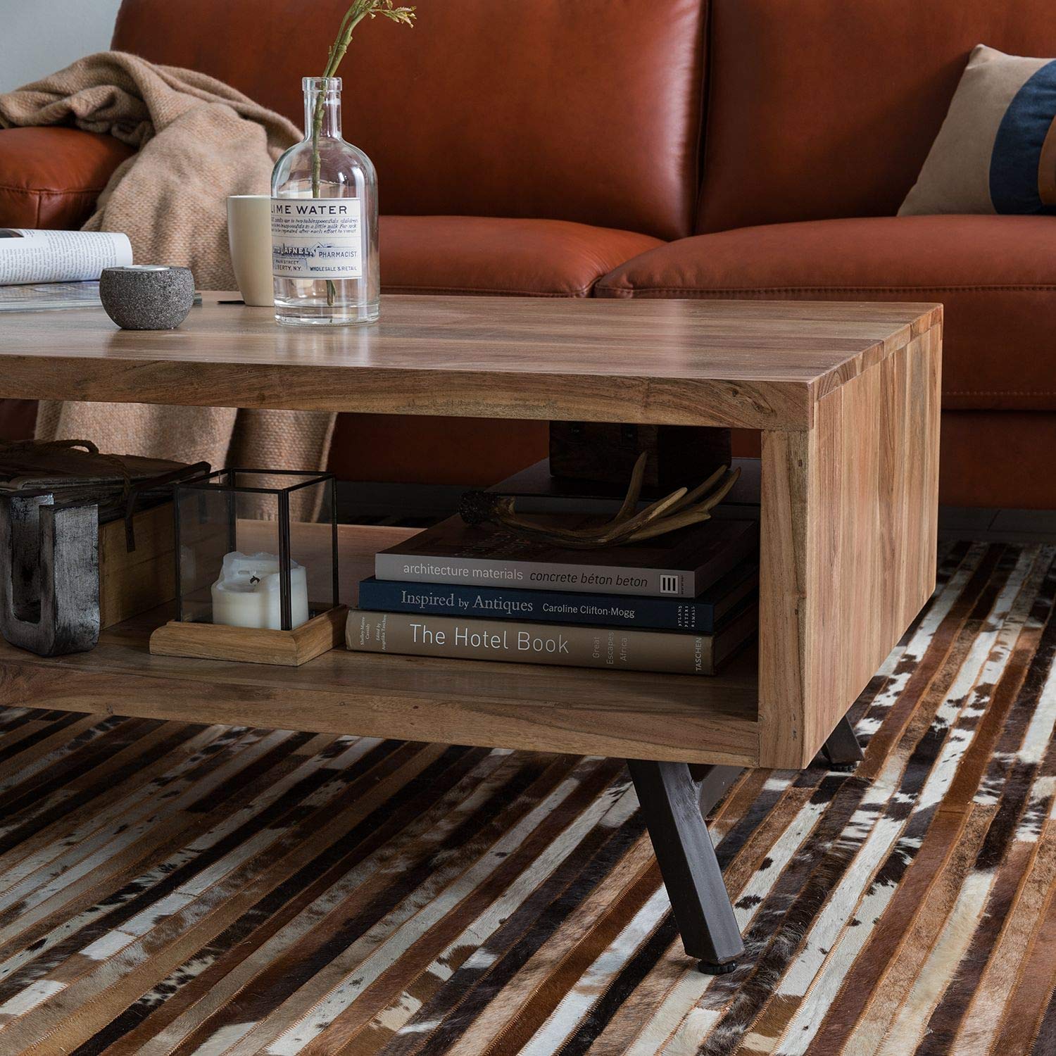 Coffee table made of solid acacia wood and metal