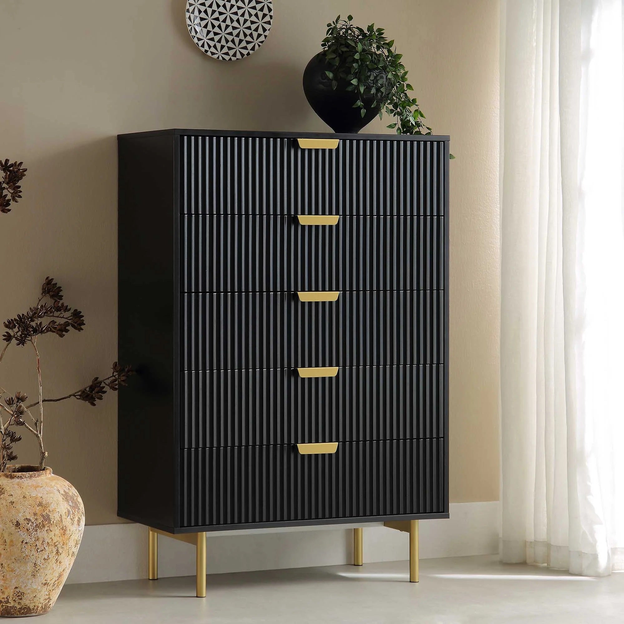 Chest of drawer with five drawers made of solid sheesham wood and metal