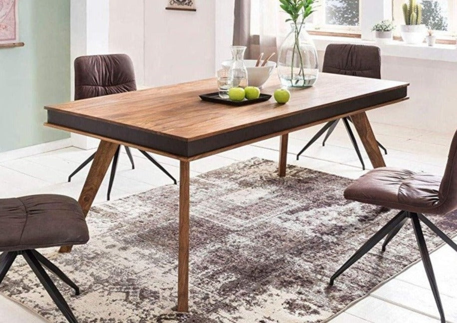 Six-seater dining table made of solid sheesham wood